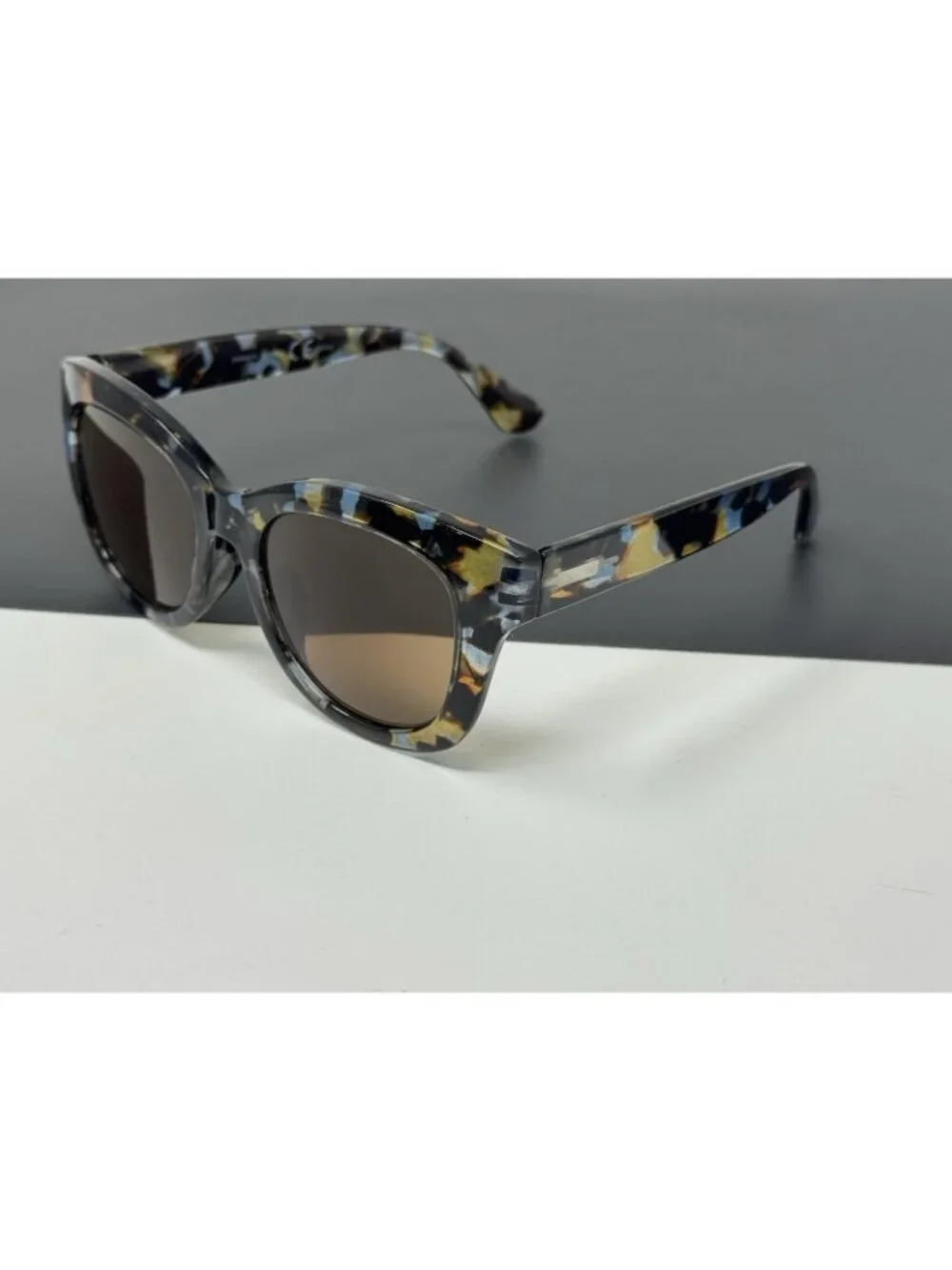 Peepers Center Stage Oversized Reading Sunglasses Blue Quartz +1.50